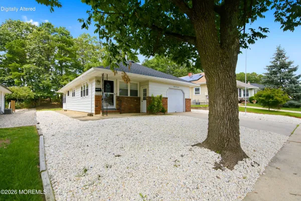 Property Slideshow image 2 of 31 | 1645 mount everest ln, Toms River, NJ, 08753