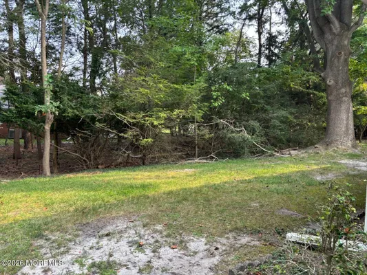 Property Slideshow image 3 of 21 | 5 quaker ln a, Whiting, NJ, 08759