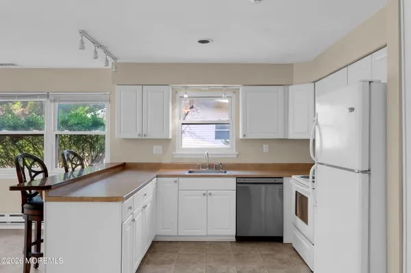 Property Slideshow image 3 of 30 | 19 patmore rd, Brick, NJ, 08724