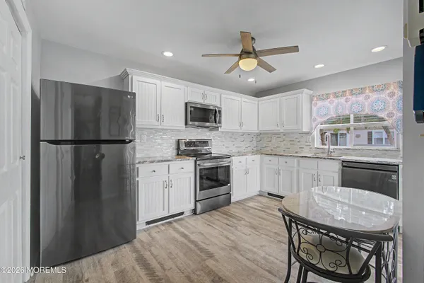 Property Slideshow image 3 of 19 | 481 winfield ct c, Manchester, NJ, 08759