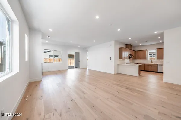 Property Slideshow image 3 of 16 | 2344 rocky anchor ln oakhill 83, Sparks, NV, 89436