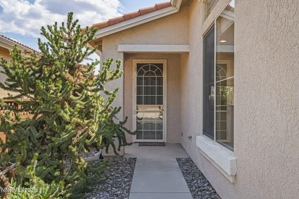 Property Slideshow image 3 of 32 | 2119 avella dr, Sparks, NV, 89434