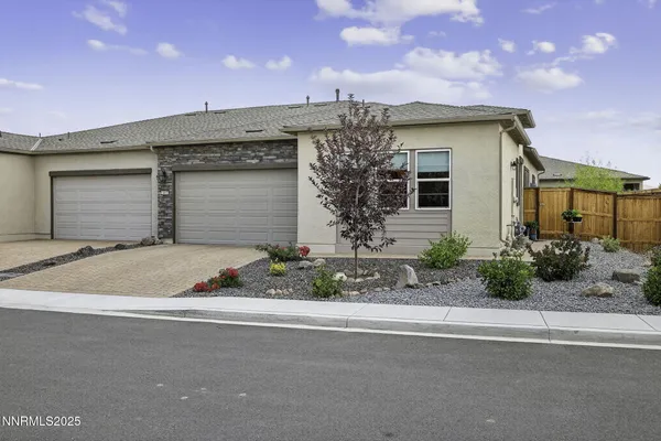 Property Slideshow image 2 of 51 | 7317 oakmont ln, Sparks, NV, 89436