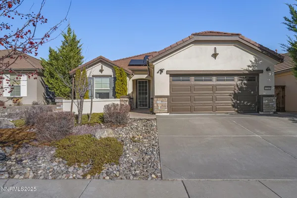 Property Slideshow image 2 of 35 | 1240 cliff park way, Reno, NV, 89523