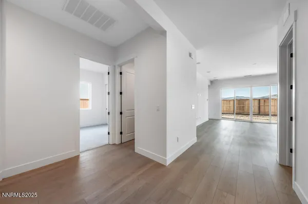 Property Slideshow image 3 of 14 | 7505 fallen grove ln sage meadow 73, Sparks, NV, 89436