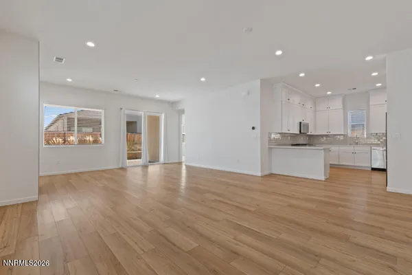 Property Slideshow image 3 of 25 | 2345 jagged peak ln, Sparks, NV, 89436