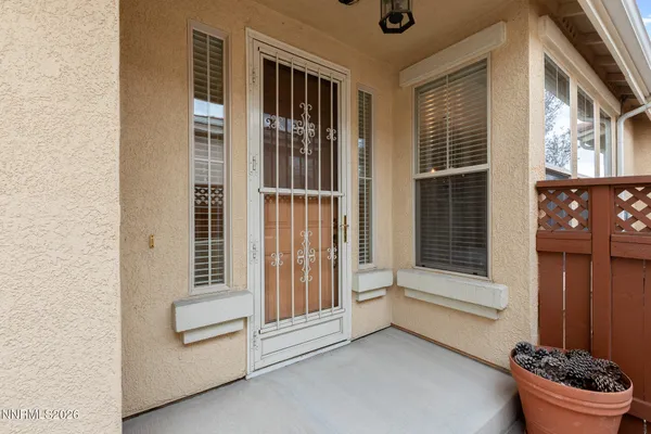 Property Slideshow image 2 of 39 | 2037 meritage ct, Sparks, NV, 89434