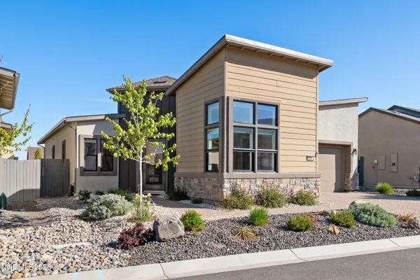 Property Slideshow image 2 of 42 | 2225 paint horse dr, Reno, NV, 89521