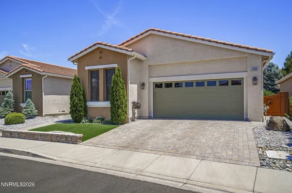 Property Slideshow image 2 of 28 | 1380 medolla dr, Sparks, NV, 89434