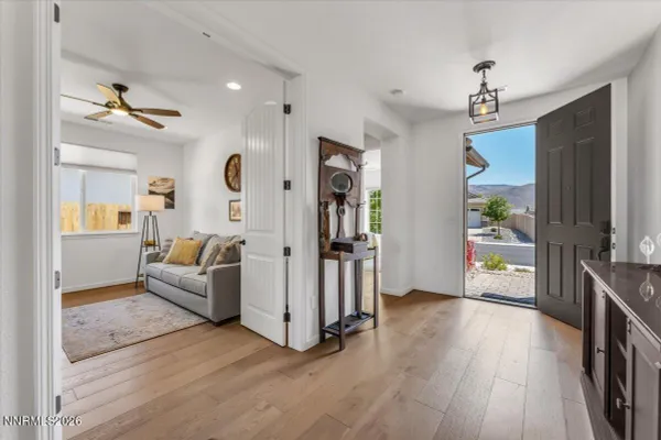 Property Slideshow image 2 of 42 | 165 niatross ct, Reno, NV, 89521