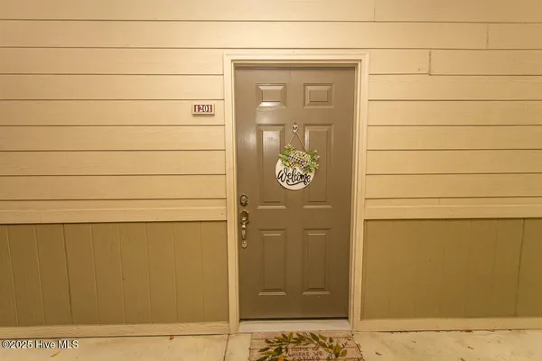 Property Slideshow image 3 of 41 | 395 s crow creek dr 1201, Calabash, NC, 28467