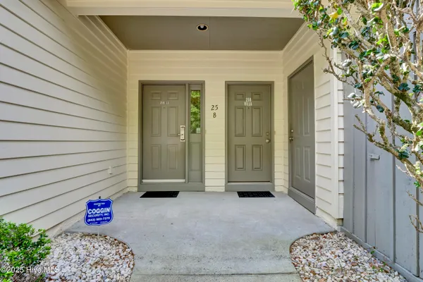 Property Slideshow image 2 of 48 | 234 kings trl apt 25b, Sunset Beach, NC, 28468
