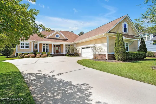 Property Slideshow image 3 of 86 | 2021 colony pines dr, Leland, NC, 28451