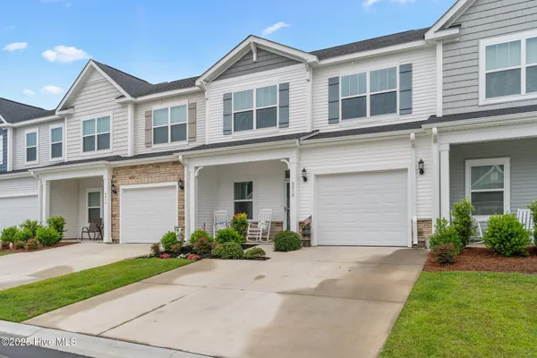 Property Slideshow image 3 of 39 | 8816 radcliff dr nw, Calabash, NC, 28467