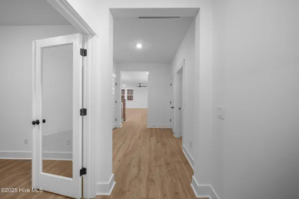 Property Slideshow image 3 of 45 | 1109 treyburn ct, Calabash, NC, 28467