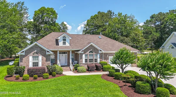 Property Slideshow image 2 of 51 | 522 glenburnie st, Calabash, NC, 28467