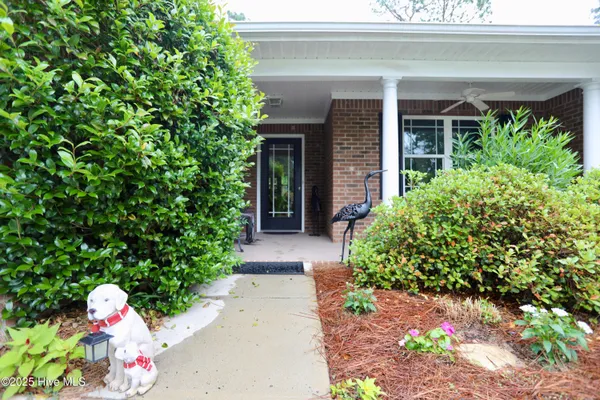 Property Slideshow image 3 of 48 | 275 pinehurst trace dr, Pinehurst, NC, 28374
