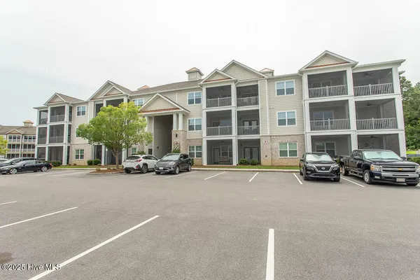 Property Slideshow image 2 of 40 | 395 s crow creek dr nw unit 1615, Calabash, NC, 28467
