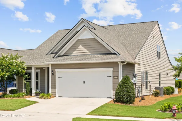 Property Slideshow image 2 of 81 | 4104 passerine ave, Wilmington, NC, 28412