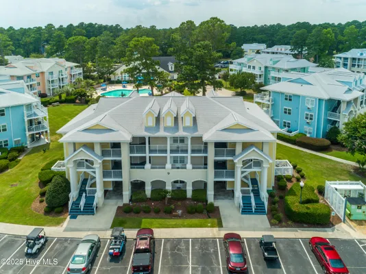 Property Slideshow image 2 of 39 | 330 s middleton dr 908, Calabash, NC, 28467