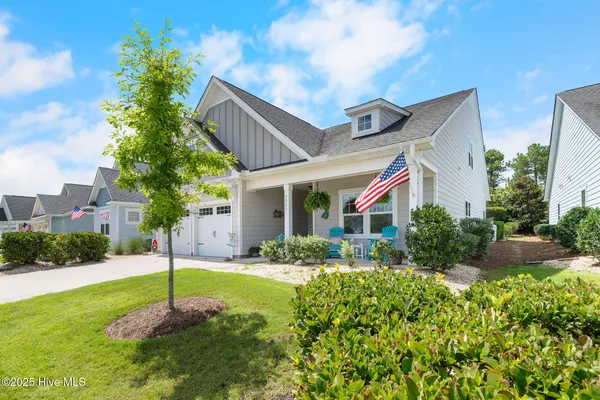 Property Slideshow image 2 of 78 | 3223 bay winds dr, Southport, NC, 28461