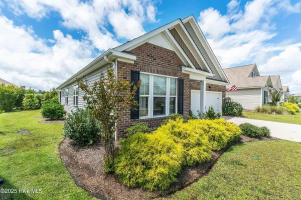 Property Slideshow image 3 of 45 | 1345 sunny slope cir, Calabash, NC, 28467