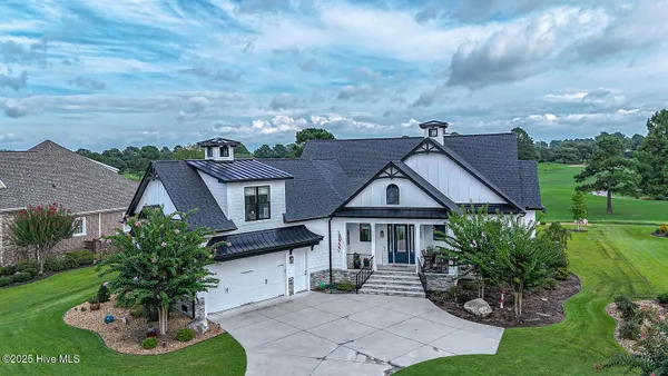 Property Slideshow image 2 of 76 | 9239 oldfield rd, Calabash, NC, 28467