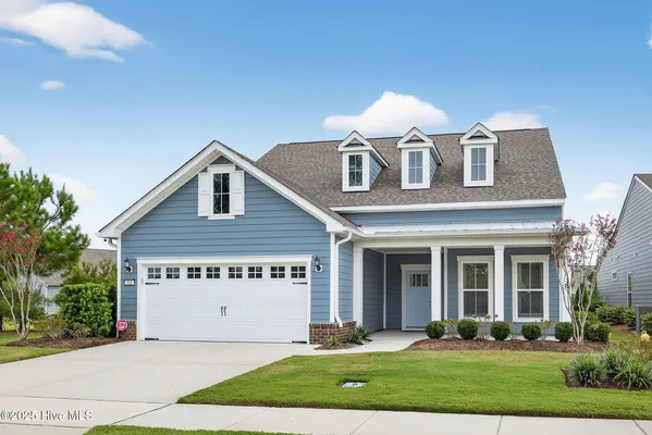 Property Slideshow image 2 of 60 | 511 craddock dr, Wilmington, NC, 28412