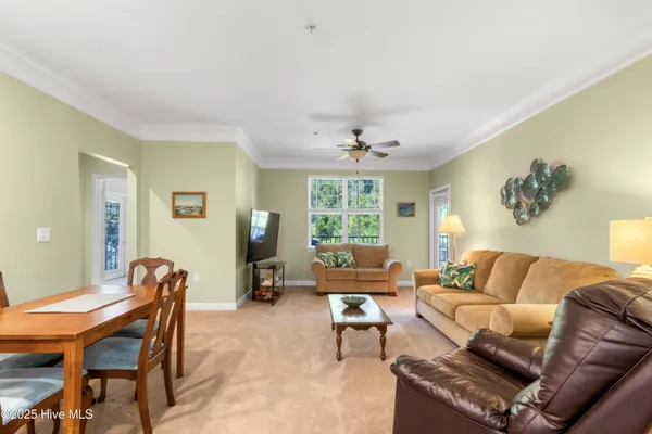 Property Slideshow image 3 of 37 | 395 s crow creek dr 1513, Calabash, NC, 28467