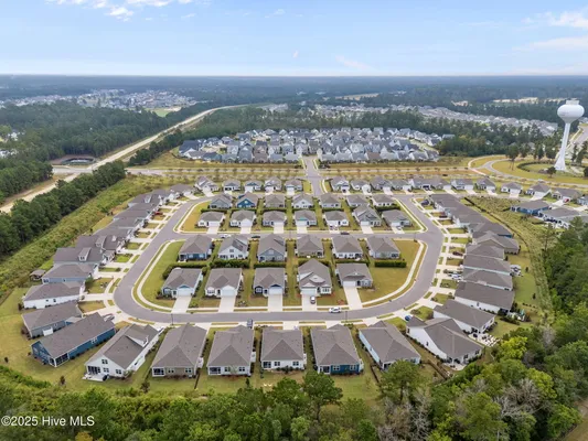 Property Slideshow image 3 of 28 | 2513 centerway ln, Leland, NC, 28451