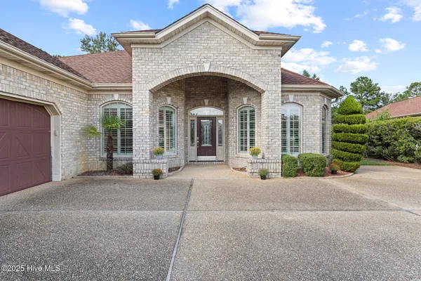 Property Slideshow image 3 of 43 | 2172 villamar dr, Leland, NC, 28451