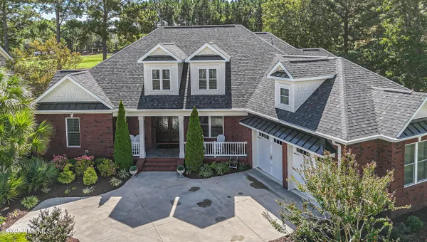 Property Slideshow image 2 of 104 | 562 westchester pl, Ocean Isle Beach, NC, 28469