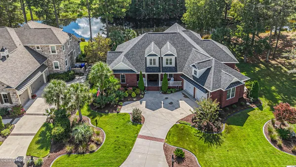 Property Slideshow image 3 of 104 | 562 westchester pl, Ocean Isle Beach, NC, 28469