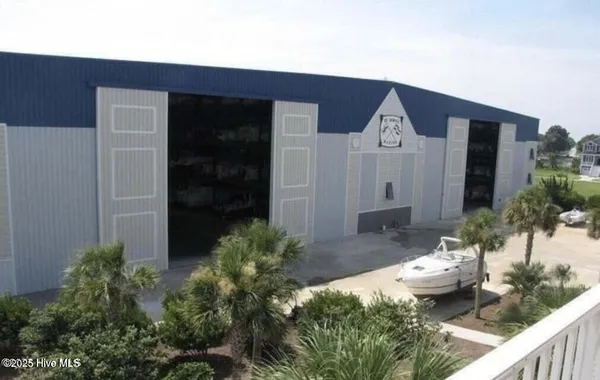 Property Slideshow image 2 of 9 | 2571 st james dr # b-44, Southport, NC, 28461