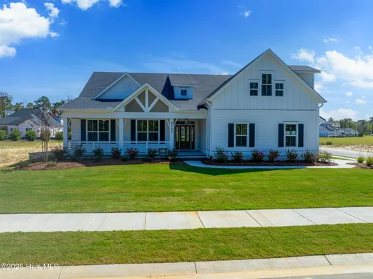 Property Slideshow image 3 of 56 | 2313 firethorne ln, Leland, NC, 28451