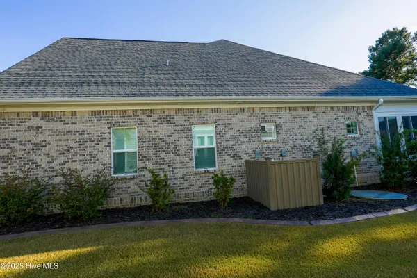 Property Slideshow image 3 of 6 | 8567 safflower way ne, Leland, NC, 28451