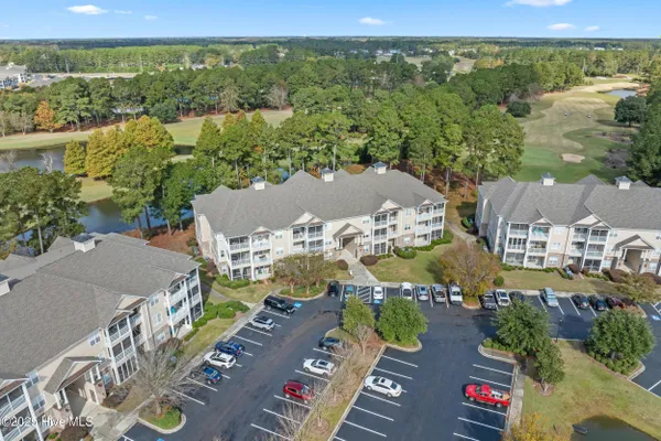 Property Slideshow image 2 of 53 | 260 woodlands way 13, Calabash, NC, 28467