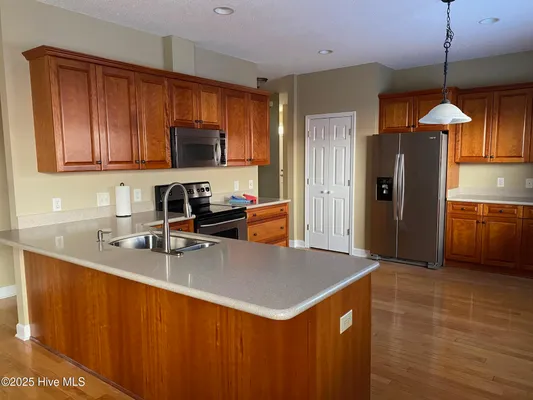 Property Slideshow image 3 of 14 | 136 mallard ln, Pinehurst, NC, 28374