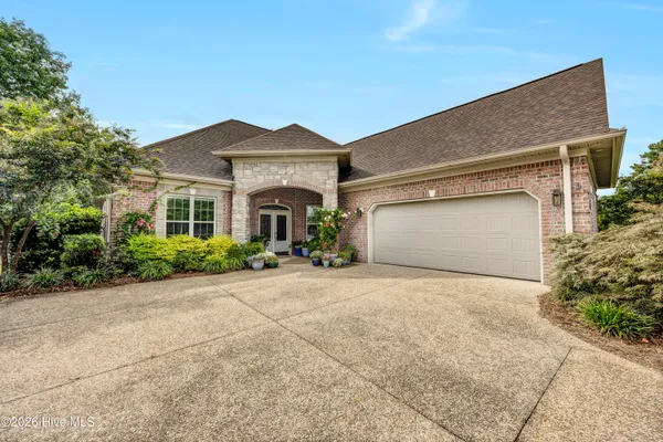 Property Slideshow image 2 of 83 | 3607 minerva ln, Castle Hayne, NC, 28429