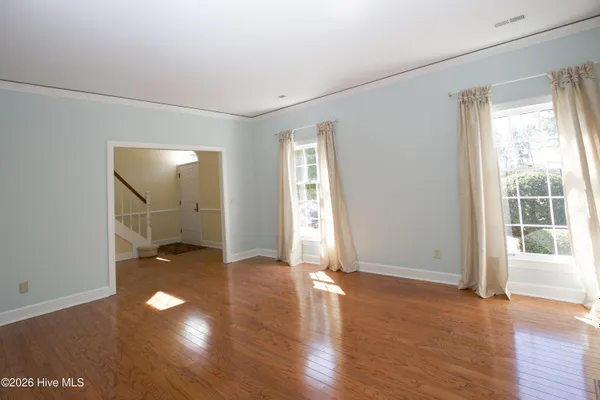 Property Slideshow image 2 of 54 | 3 drayton ct, Southern Pines, NC, 28387