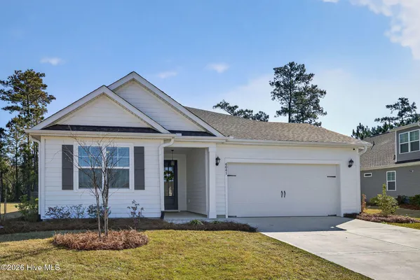 Property Slideshow image 2 of 39 | 4041 conagree ln 154, Leland, NC, 28451