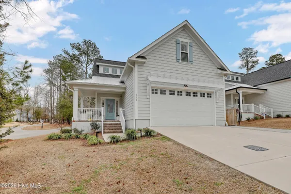 Property Slideshow image 2 of 85 | 236 sabal pond way, Castle Hayne, NC, 28429