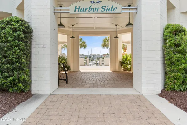 Property Slideshow image 3 of 72 | 2571 st james dr 305, Southport, NC, 28461