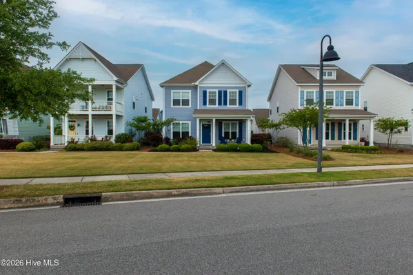 Property Slideshow image 3 of 101 | 3536 shell quarry dr, Wilmington, NC, 28412