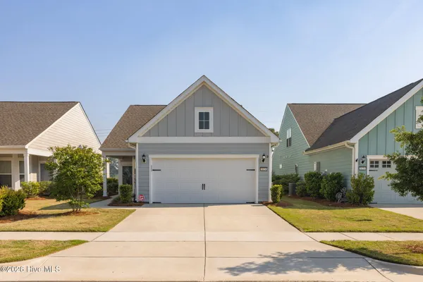 Property Slideshow image 2 of 43 | 3124 laughing gull ter, Wilmington, NC, 28412