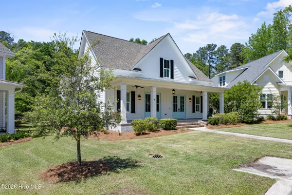Property Slideshow image 2 of 82 | 321 jenoa dr, Castle Hayne, NC, 28429