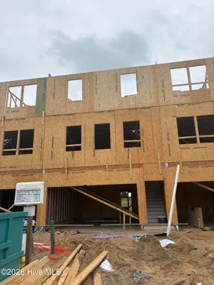 Property Slideshow image 2 of 14 | 384 barnacle run, Wilmington, NC, 28412