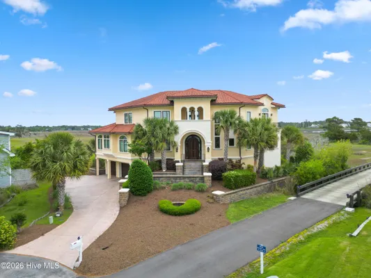 Property Slideshow image 2 of 16 | 2541 mariners way, Southport, NC, 28461