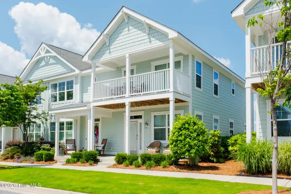 Property Slideshow image 2 of 52 | 4410 indigo slate way, Wilmington, NC, 28412
