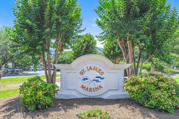 Property Slideshow image 2 of 12 | 2571 saint james dr d10, Southport, NC, 28461
